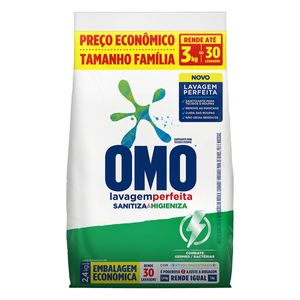 Lava Roupas Em Pó Omo Lavagem Perfeita Sanitiza & Higieniza Tamanho Família 2,4kg